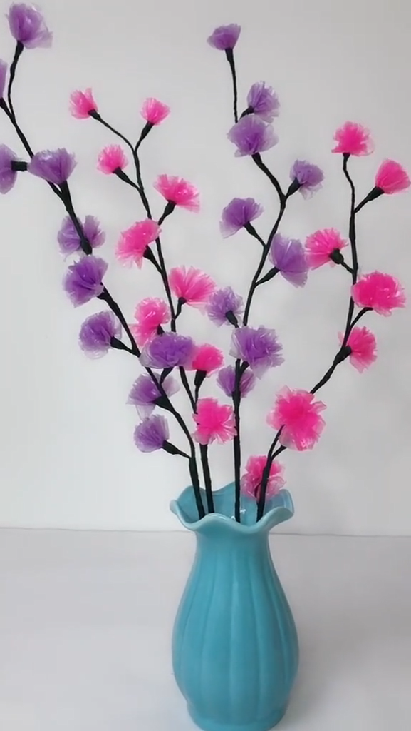 Diy plastic flower making video tutorial -   21 fabric crafts Videos flowers ideas