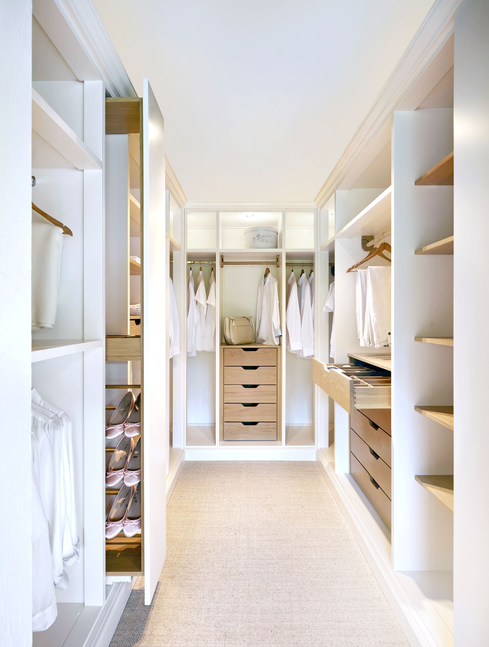 10 clever walk-in wardrobe ideas to help you create your dream closet -   15 room decor Shelves closet ideas