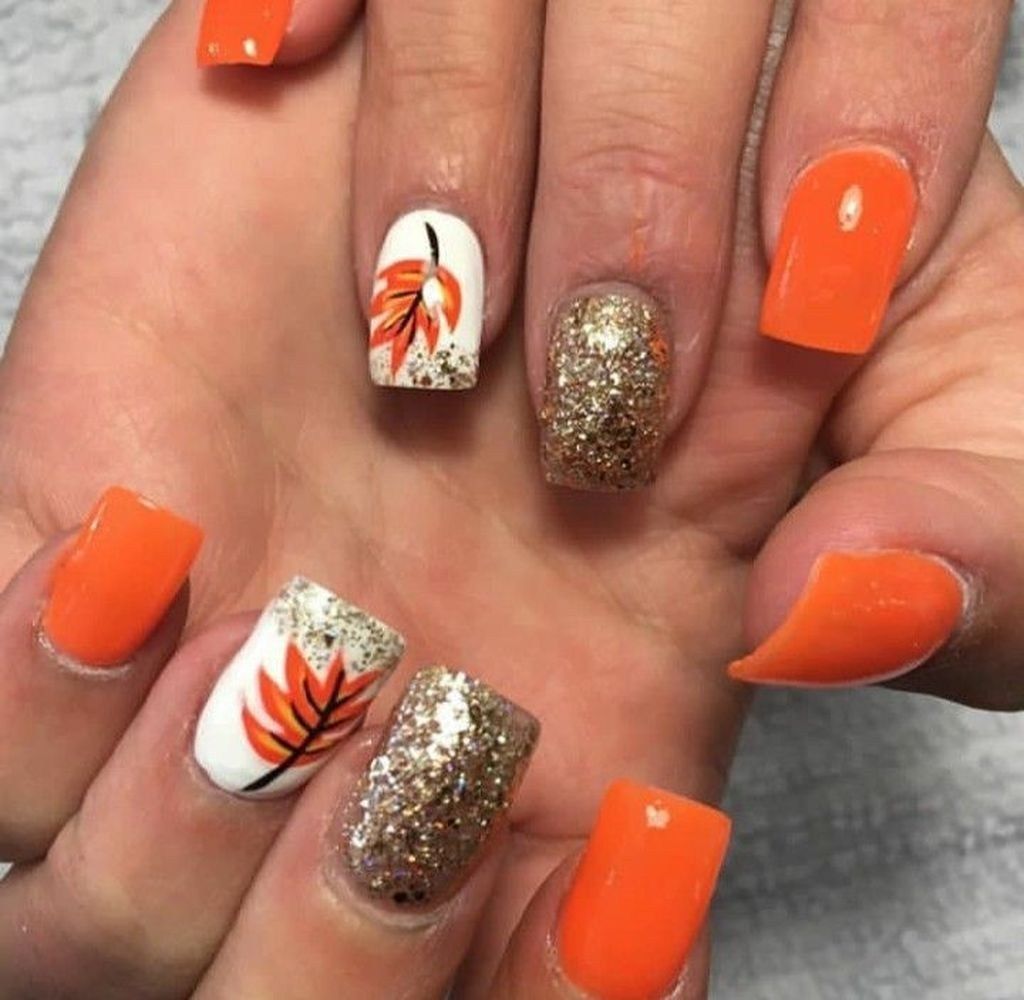 25 Awesome Winter Nail Arts to Light You Up - Explore Dream Discover Blog -   17 fall nail designs ideas