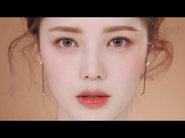 Korean Culture Inspired Glowy Makeup Tutorial -   18 peachy makeup Korean ideas