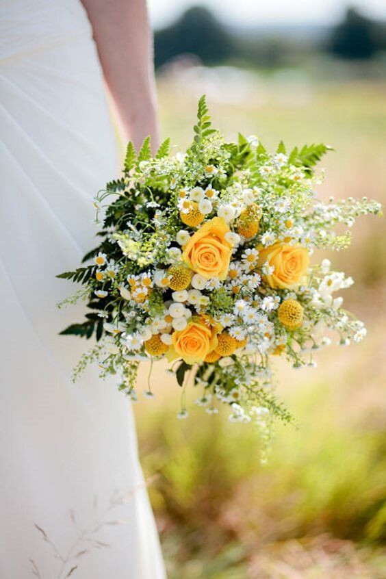 July Wedding-Yellow Iris Bridesmaid Dresses, Yellow and Green Bouquets and Centerpieces 2019 -   19 wedding Bouquets yellow ideas