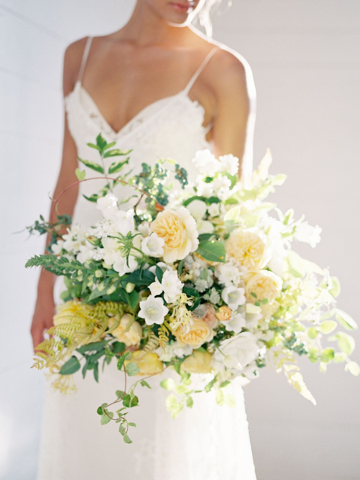 20 Yellow Wedding Bouquets to Brighten Up Your Big Day -   19 wedding Bouquets yellow ideas