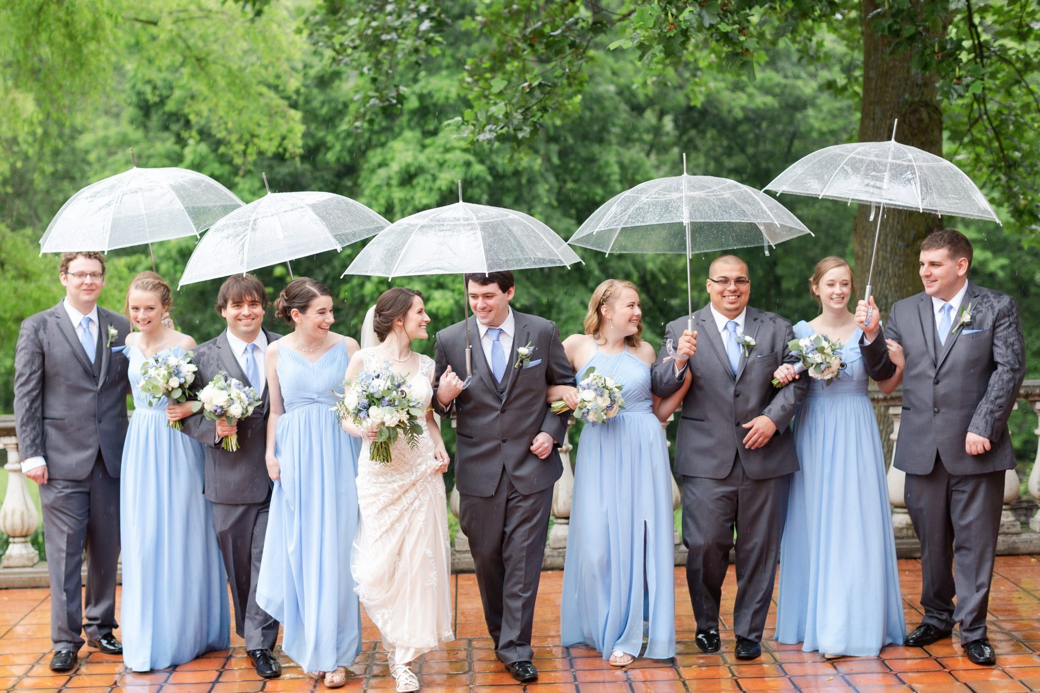 Ryan and Lauren: A Romantic and Whimsical Spring Garden Wedding | Tulle & Chantilly Wedding Blog -   19 wedding Spring ideas