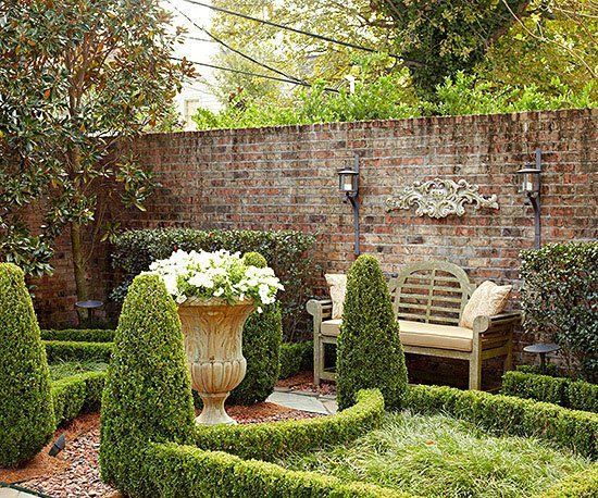 10 Ways to Create a Backyard Getaway -   21 garden design Wall backyard ideas