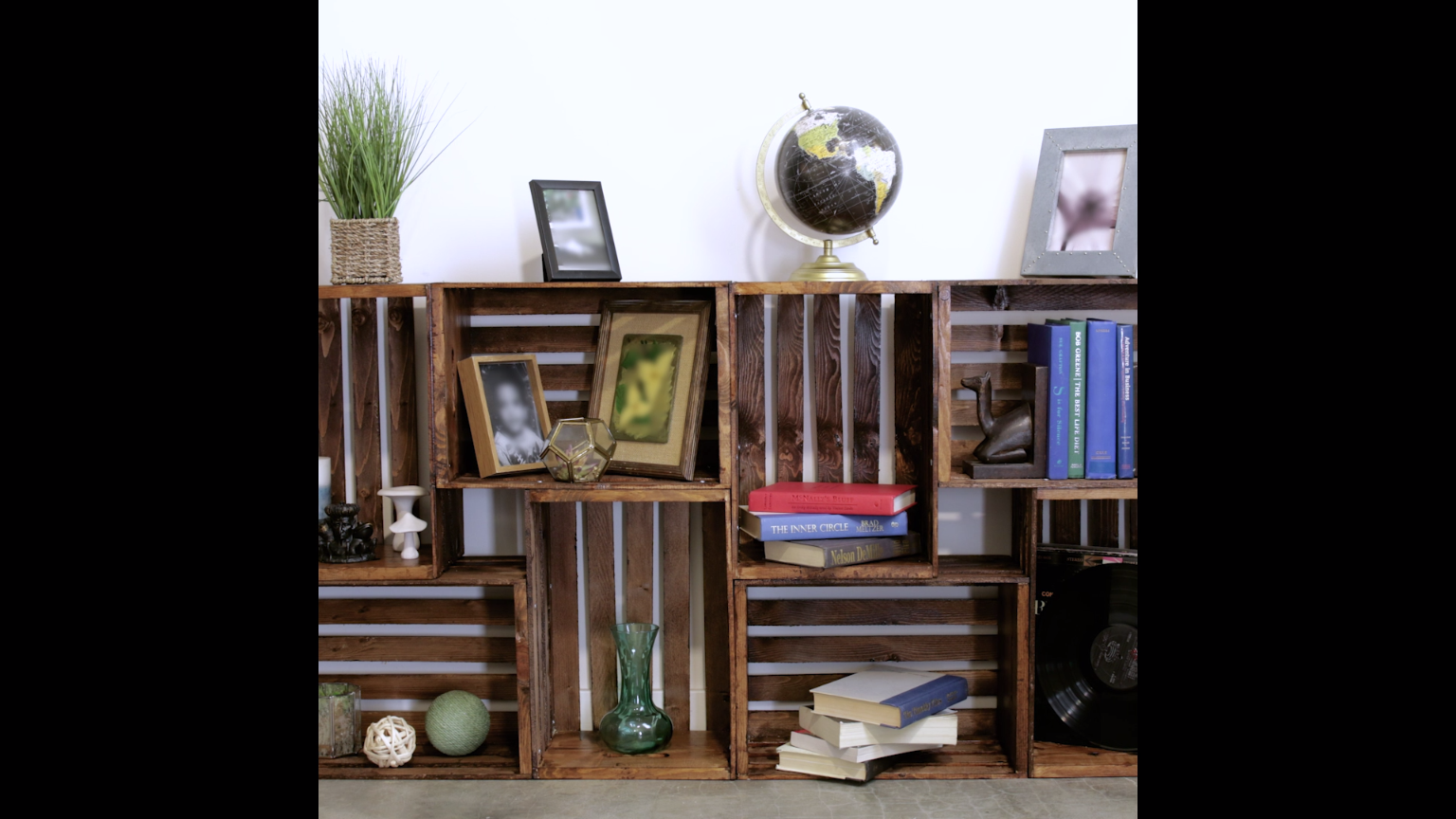Repurpose Old Wooden Crates With This Clever Bookshelf DIY -   17 DIY Crate Bookshelf ideas