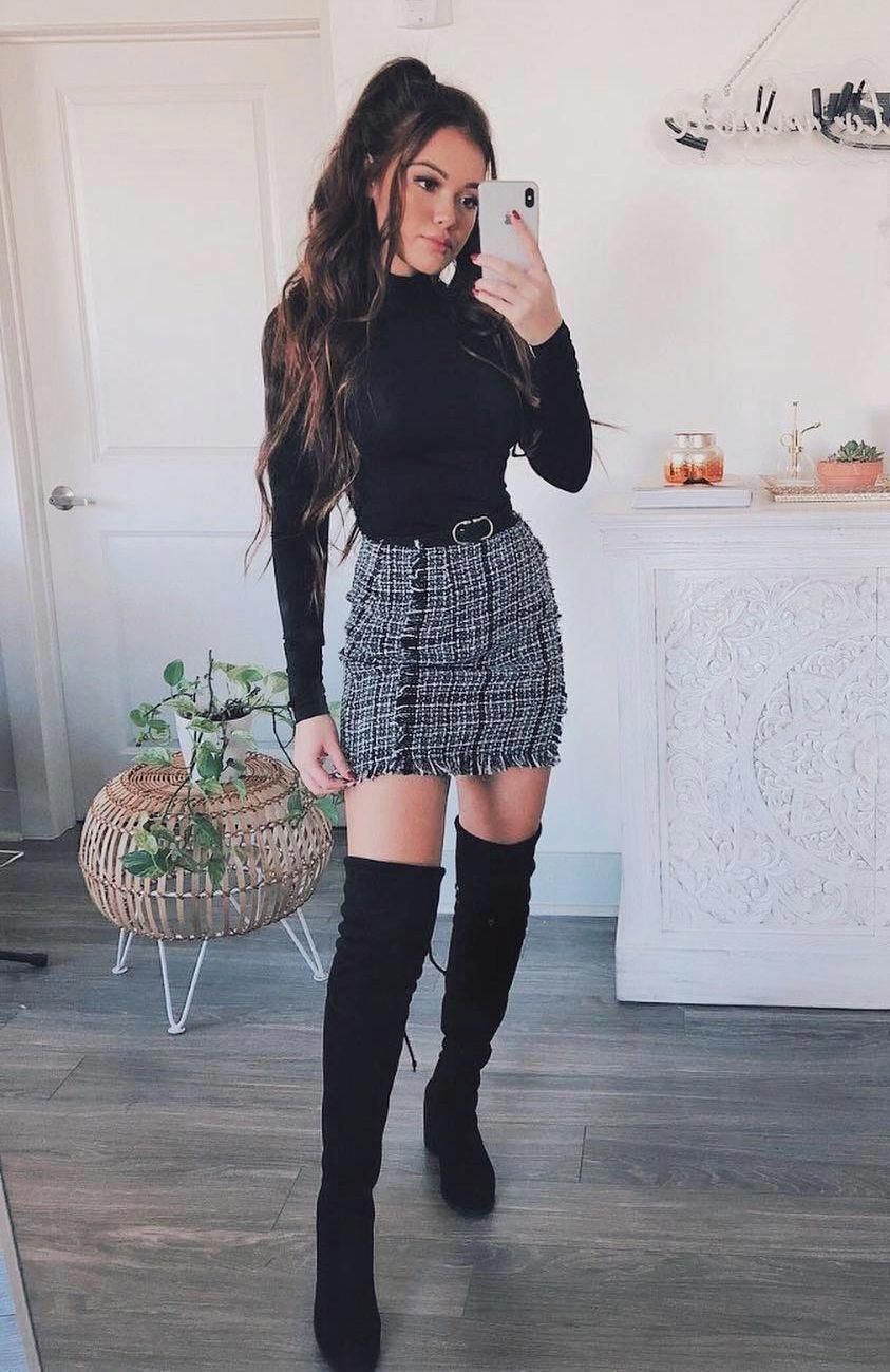 Black Turtleneck Slim Fit Office T-shirt -   23 fall outfits 2020 for black women ideas