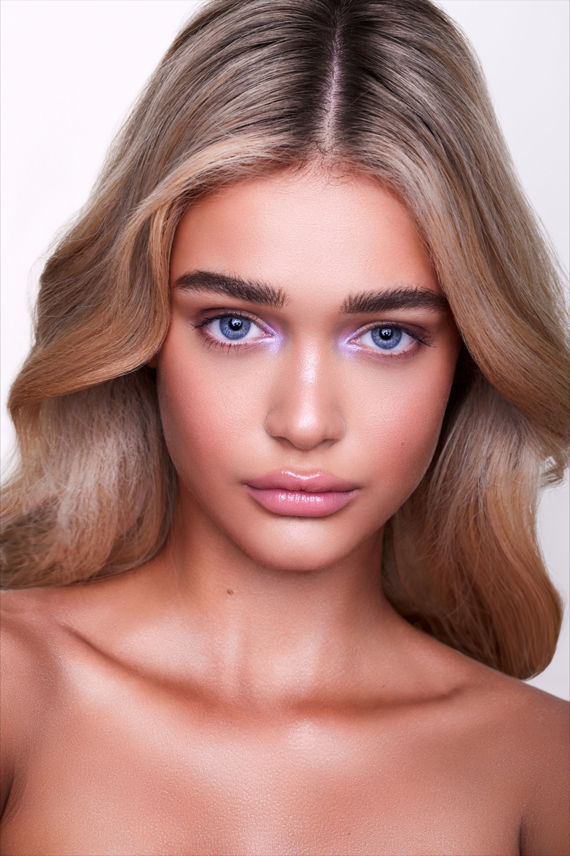 spring look: hair and make up -   beauty Shoot blonde