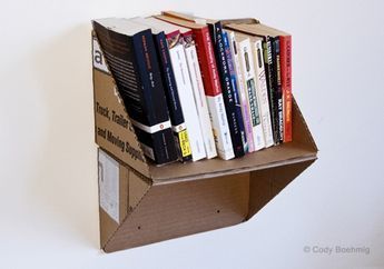 DIY Cardboard Crafts - Moving Insider -   diy Bookshelf cardboard