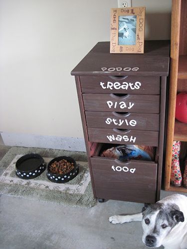 9 Dog DIY Projects to Stay Uber Organized in 2017 - My Dog's Name -   diy Projects tumblr