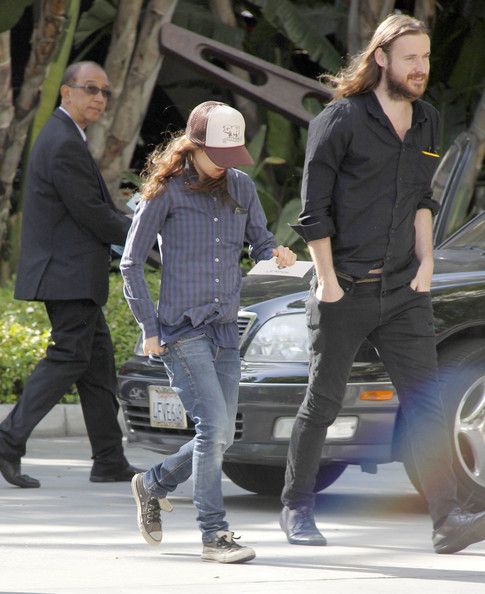 Ellen Page Photos Photos: Celebrities Come Out For The Kings Stanley Cup Victory -   ellen page style Tomboy