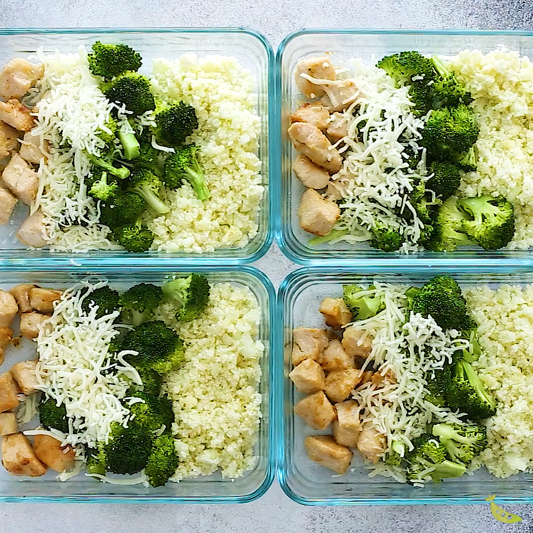 Low Carb Cheesy Chicken and Rice Meal Prep -   fitness Meals protein
