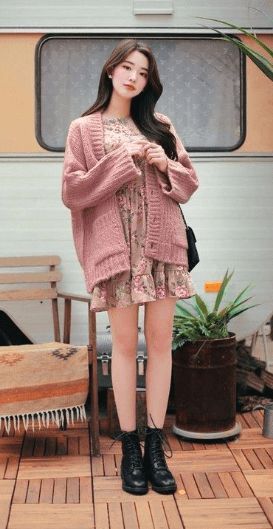 20 Korean Spring Outfits for Street Style - Yeahgotravel.com -   style Street korean