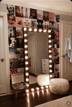 Vanity hollywood large lighted mirror with light,showroom mirror with lamps, bathroom vanities, glamor cosmetic mirror, xl makeup mirror -   17 beauty for bedrooms ideas