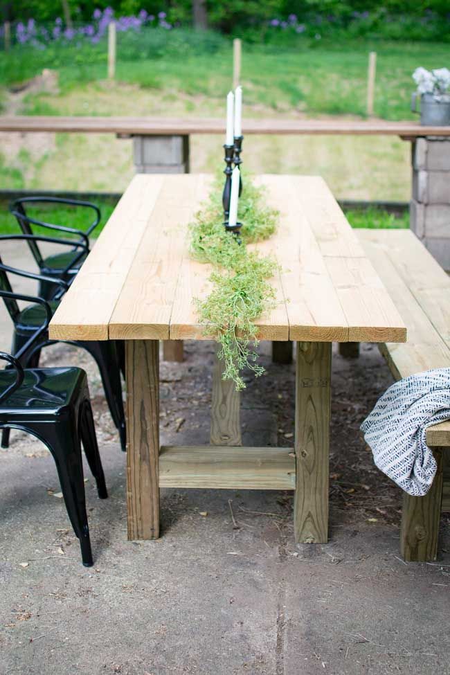 DIY Outdoor Farmhouse Patio Table -   18 diy Outdoor easy ideas