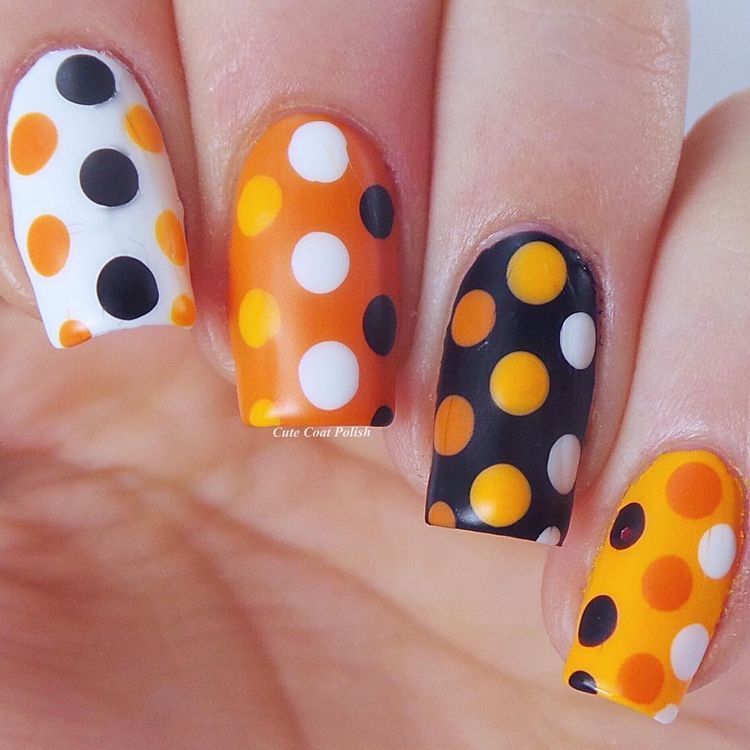 50 Jaw-Dropping Ideas For Halloween Nails To Stand Out -   18 halloween nails diy easy ideas