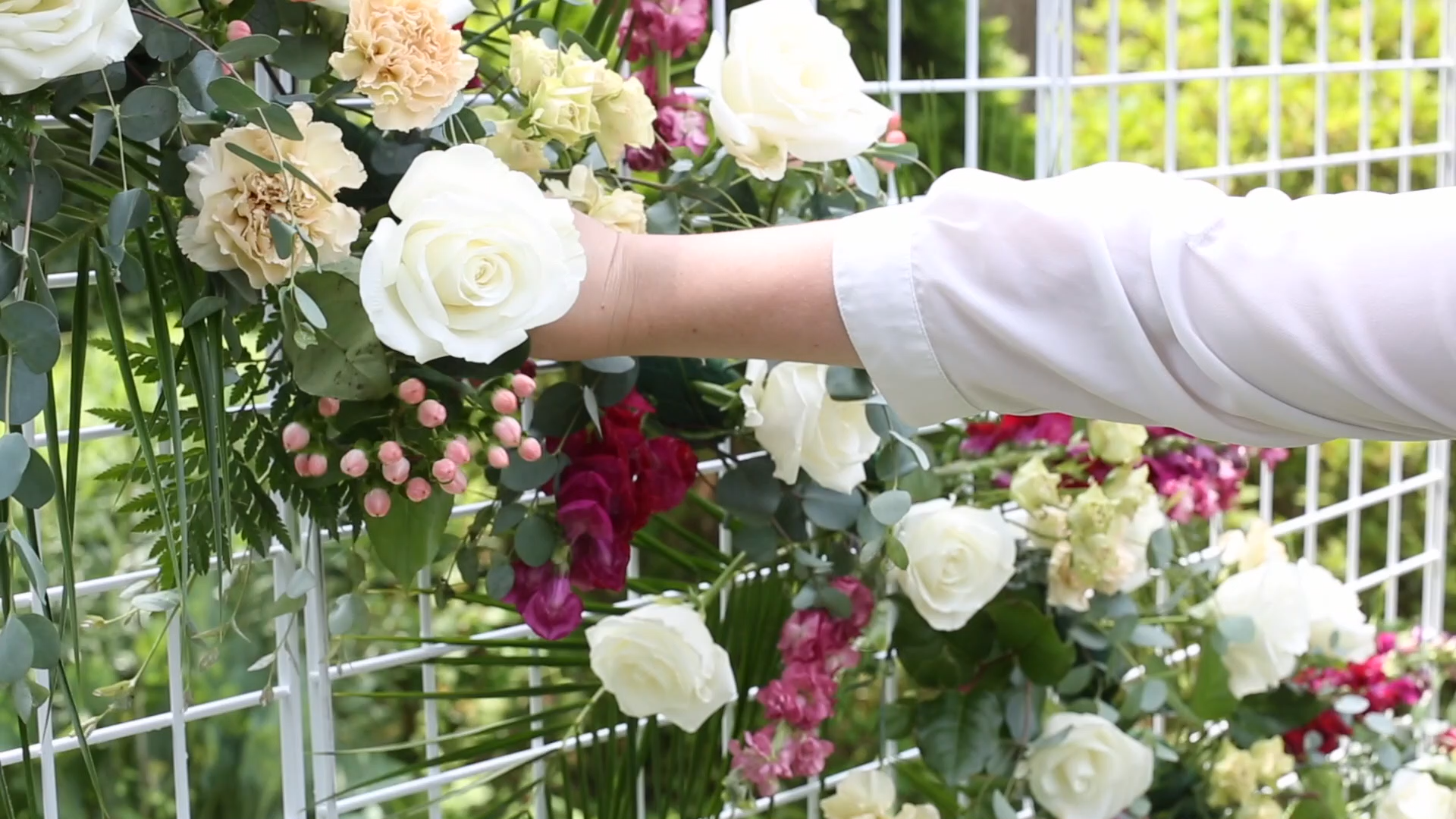 DIY Ceremony Flowers -   19 diy Wedding backdrop ideas
