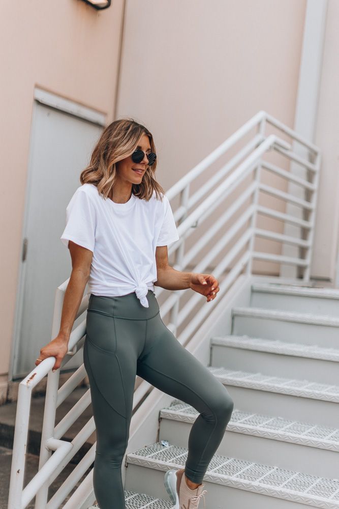 The color of leggings you need right now | Cella Jane -   19 fitness Outfits cute ideas