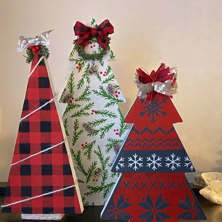 Chalk Couture Christmas Trees -   25 diy Christmas videos ideas