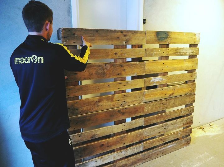 How to Make the Perfect Pallet Headboard -   18 diy Headboard pallet ideas