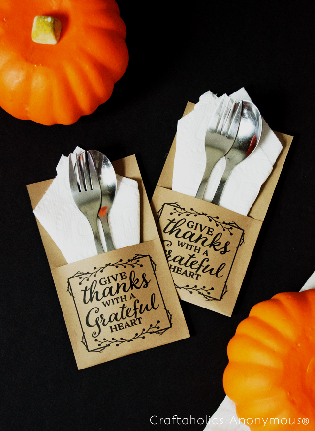 Craftaholics Anonymous | Thanksgiving Free Printable Quote + Utensil Holder -   19 diy thanksgiving cards easy ideas