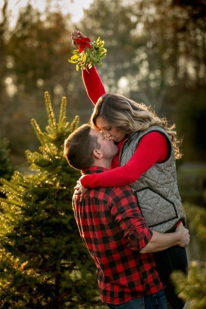 Cozy Christmas Engagement Session in Connecticut - I DO Y'ALL -   17 christmas photoshoot couples funny ideas