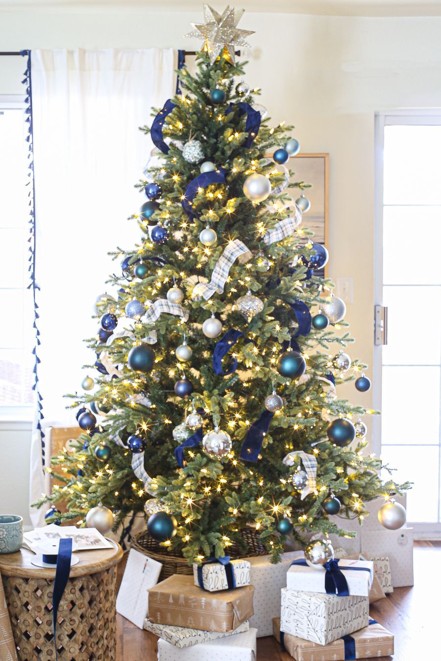 Blue and Green Christmas Decor in the Rental House -   19 christmas tree 2020 blue and gold ideas
