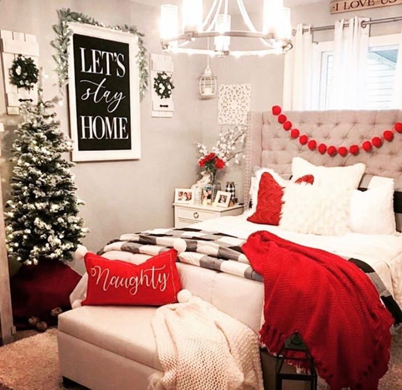 22 Magical Christmas Room Decor For Your Inner Diva! -   20 christmas decor for bedroom diy ideas