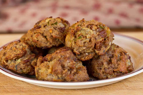 Why You Need to Try Cornbread Stuffing Balls This Thanksgiving -   22 stuffing balls thanksgiving ideas