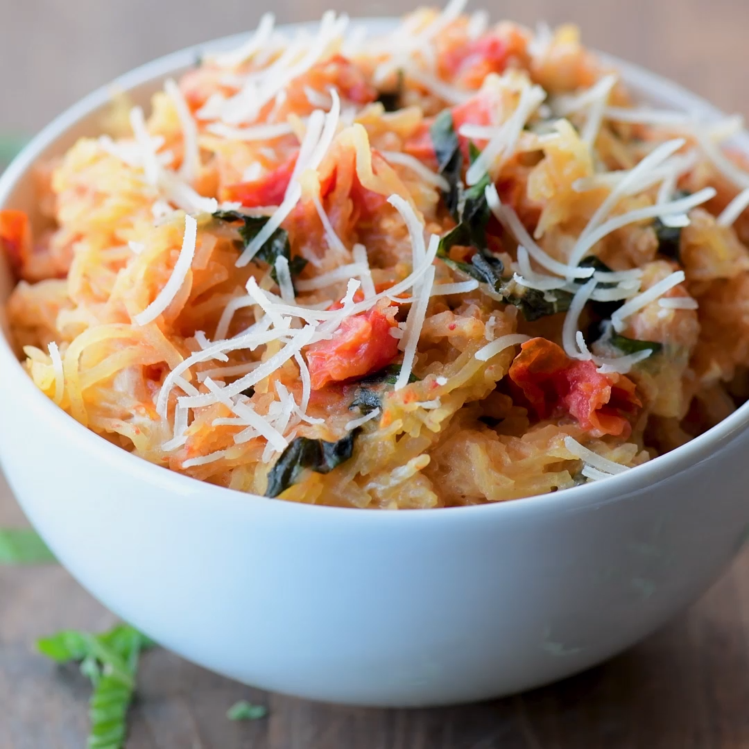 Instant Pot Tomato Basil Spaghetti Squash -   25 healthy instant pot recipes vegetarian videos ideas