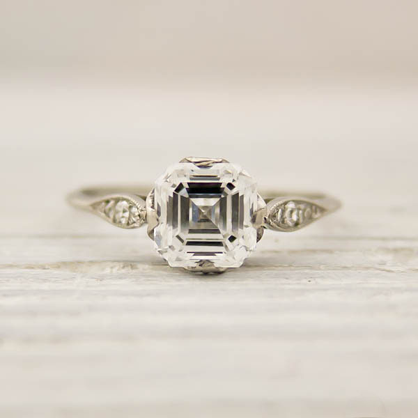 Vintage Tiffany diamond ring – love it | We Know How To Do It