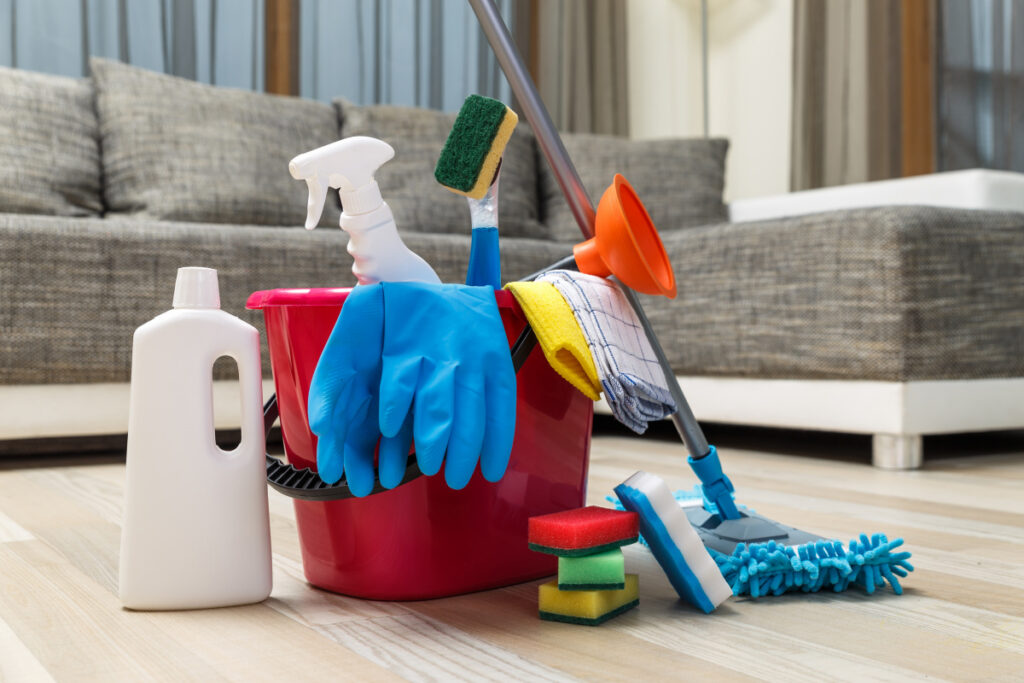 What to Ask a Commercial Cleaning Company Before Signing a Contract